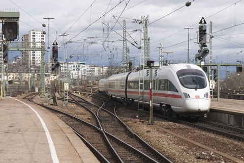doprava-22275429__480x320pxl.jpg doprava-22275429__480x320pxl.jpg