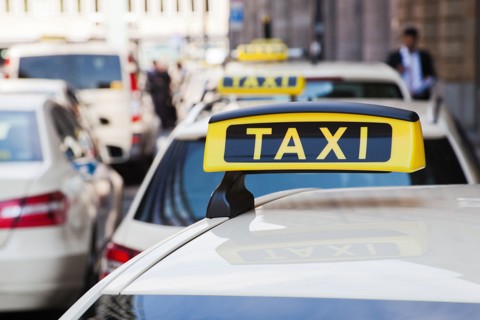 taxi_140401126__480x320pxl.jpg
